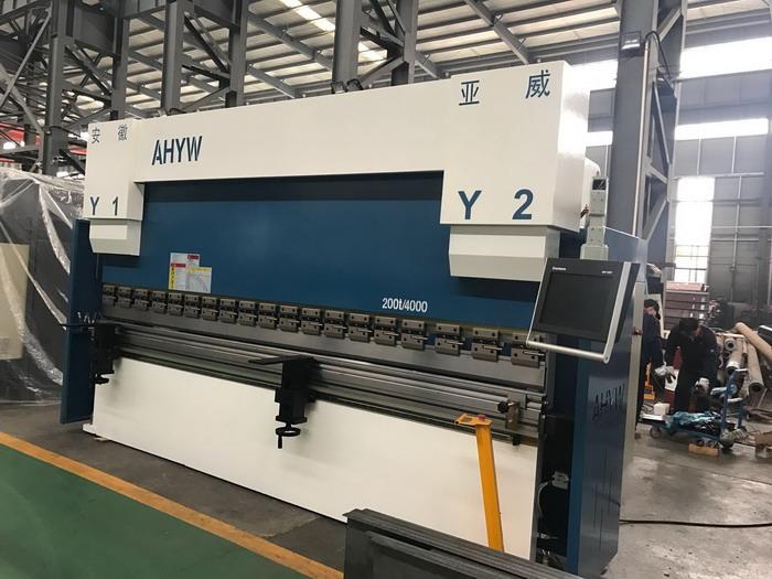 DELEM DA58T 2D graphical CNC Press Brake controlled 4 axis metal bending