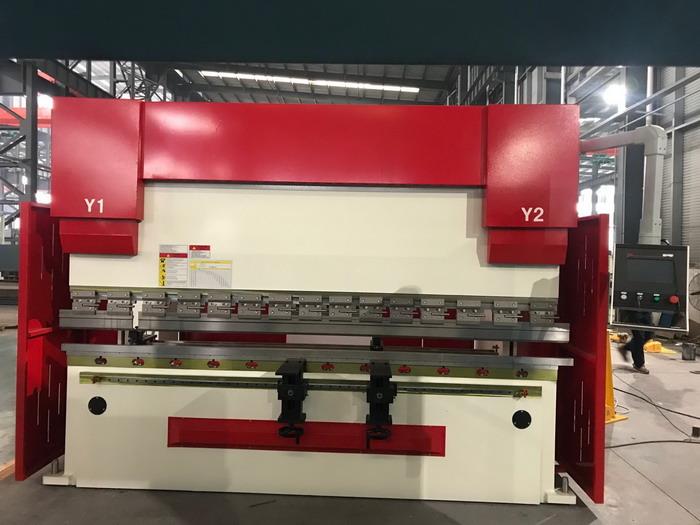 AHYW Yawei 125T3M 4 แกน CNC กดเบรค ESA S630